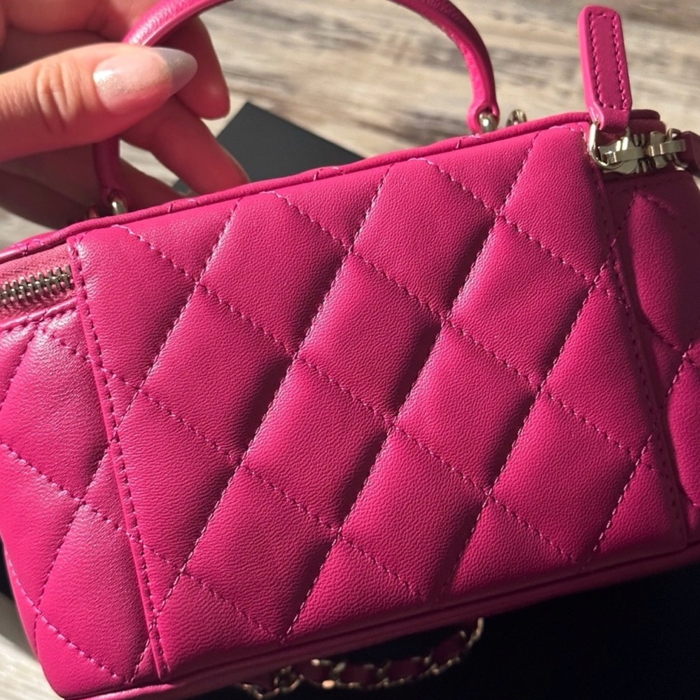 Chanel Lambskin Quilted Small Top Handle Vanity Case Fuschia Pink - Picture 6 of 11